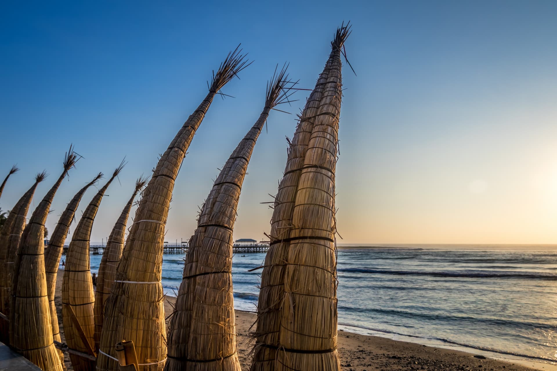 Dining and Nightlife in Huancacho near Trujillo